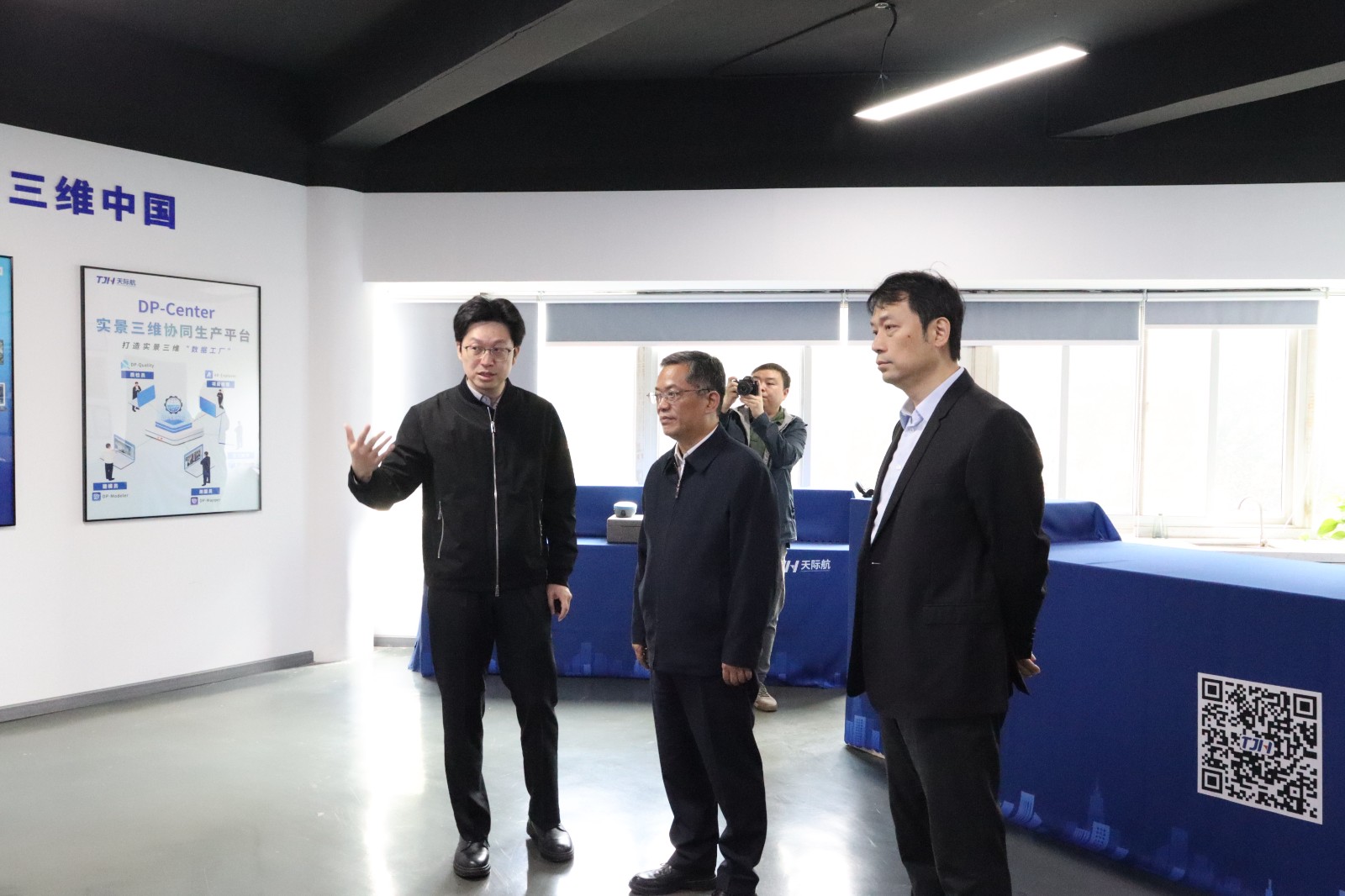 IMG_0085.JPG IMG_0085.JPG